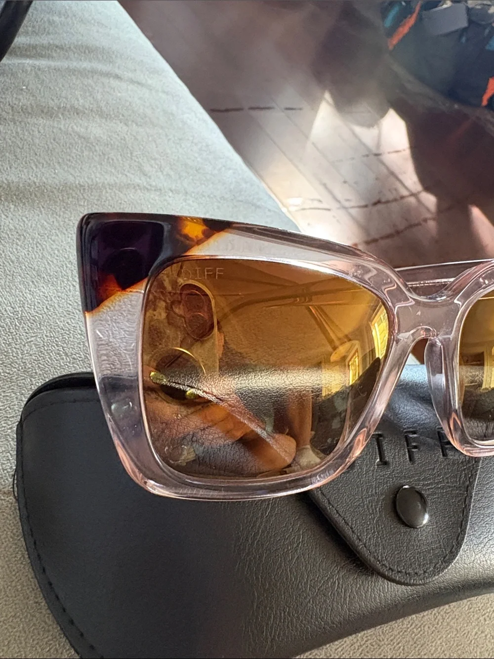 Diff Eyewear Lizzy Pink Tortoise Cat-Eye Sunglasses with Brown Lenses